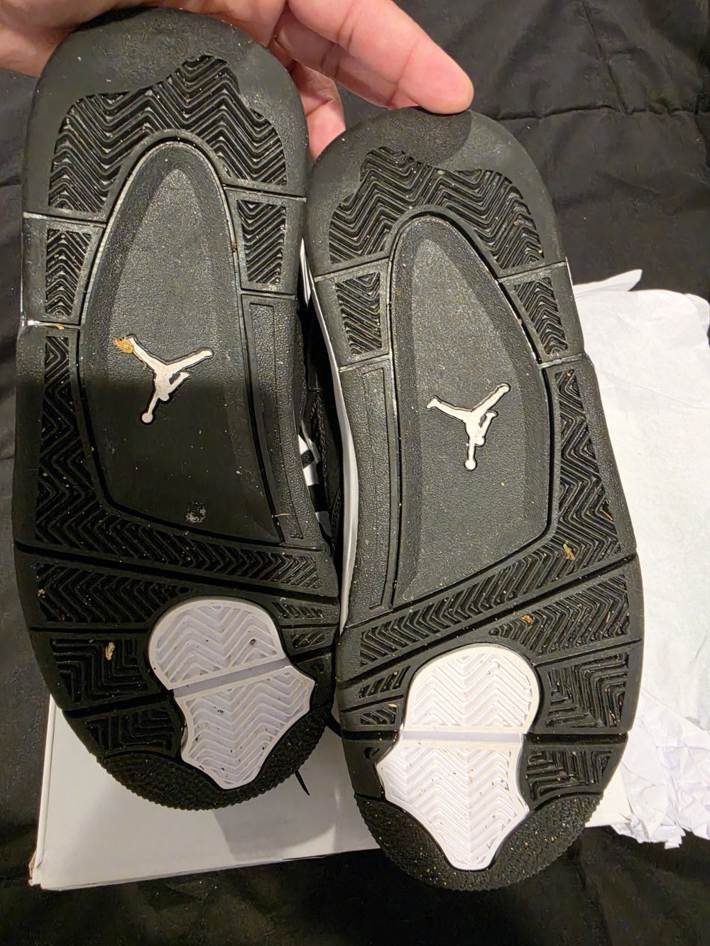 Jordan 4 - Picture 6 of 7
